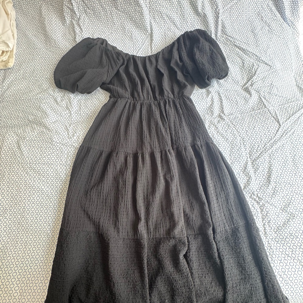Astr Black Puff Sleeve Maxi Dress